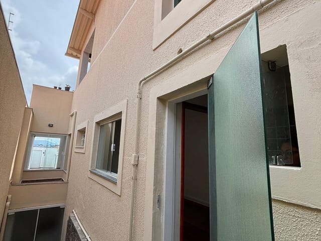Sala para alugar, no bairro Vila Oliveira em Mogi das Cruzes
