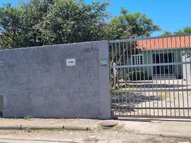 Foto do Casa - ALUGUEL - Casa com 2 quartos, terreno todo murado, localizado em Rua tranquila | Costão Sul Imóveis