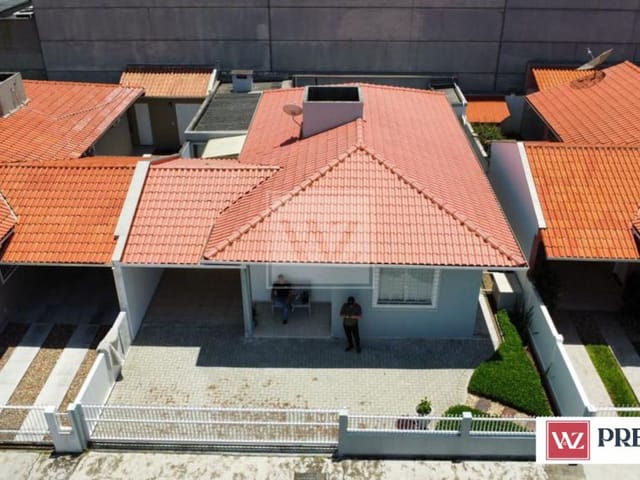 Casa com 282m² 3 quartos e 2 banheiros, à venda, no bairro Centro em Penha