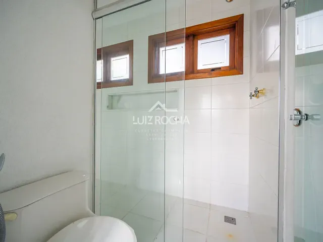 Casa com 518m² 4 quartos e 5 banheiros, à venda, no bairro São Paulo II em Cotia