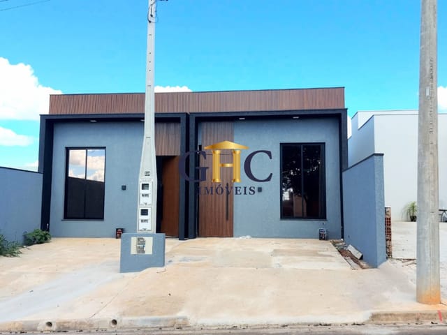 Casa com 68m² 2 quartos e 2 banheiros, à venda, no bairro Jardim São Lucas em Salto de Pirapora