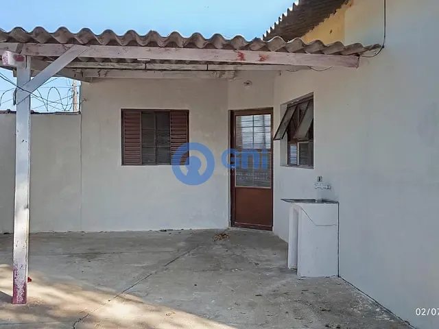 Casa com 50m² 2 quartos e 1 banheiro, para alugar, no bairro Parque Esmeralda em Sorocaba