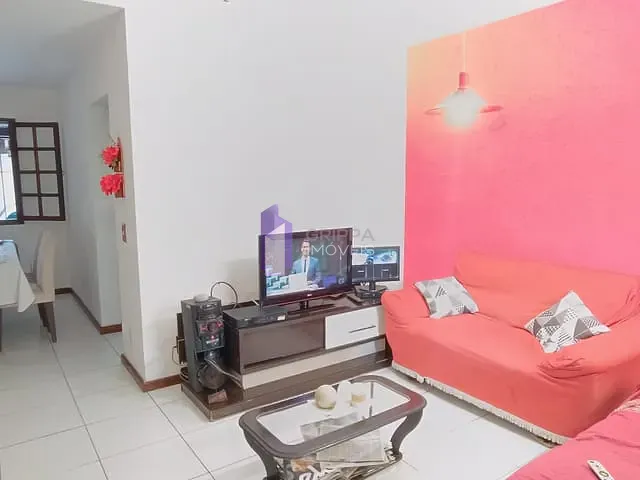 Casa com 180m² 3 quartos e 2 banheiros, à venda, no bairro Piratininga em Niterói