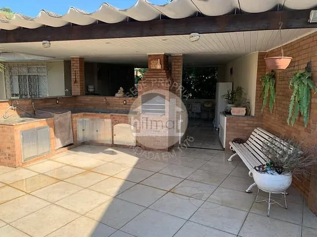 Casa com 74m² 4 quartos e 3 banheiros, à venda, no bairro Vila Kosmos em Rio de Janeiro