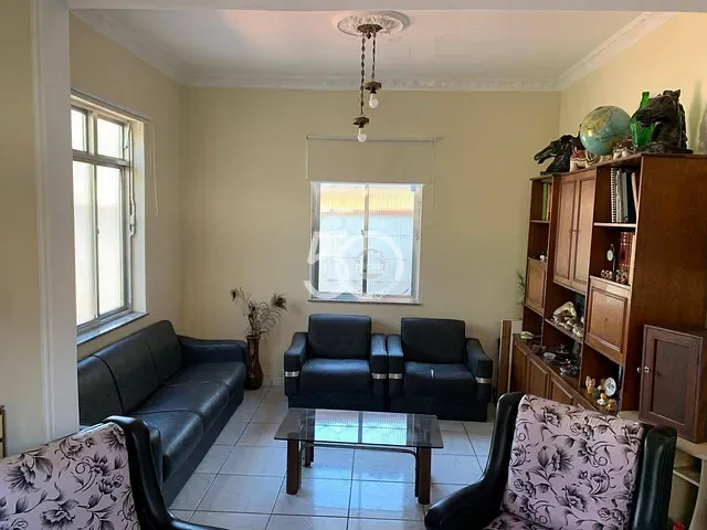 Casa com 74m² 4 quartos e 3 banheiros, à venda, no bairro Vila Kosmos em Rio de Janeiro