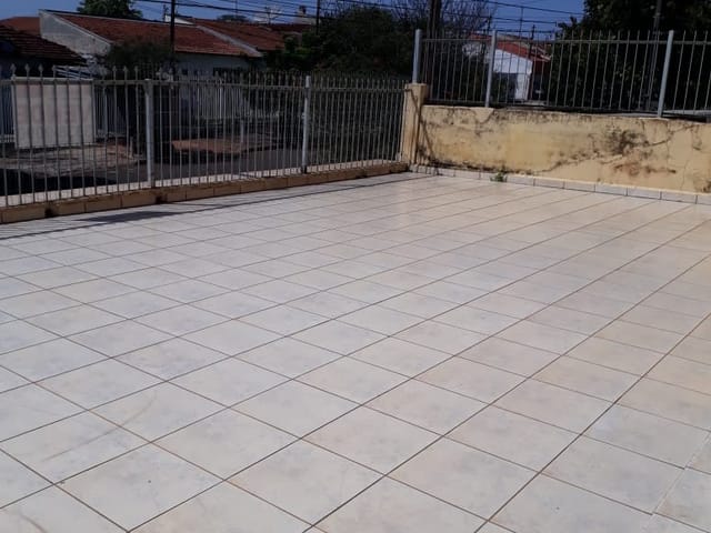 Foto do Casa - Casa à venda 3 Quartos, 1 Vaga, 250M², Shangri-lá, Londrina - PR | Imobiliária Itapuã S/C LTDA