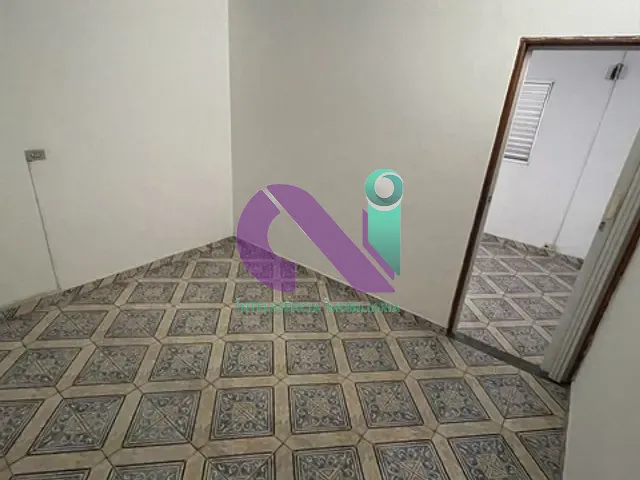 Casa com 125m² 3 quartos e 2 banheiros, para alugar, no bairro Jardim Roberto em Osasco