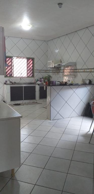 Casa à venda com 3 quartos, 200m² - Foto 6