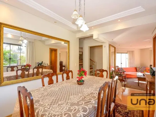Casa com 432m² 5 quartos e 5 banheiros, à venda, no bairro Campo Comprido em Curitiba
