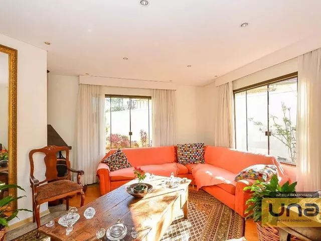 Casa com 432m² 5 quartos e 5 banheiros, à venda, no bairro Campo Comprido em Curitiba