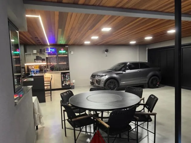 Casa com 250m² 3 quartos e 3 banheiros, à venda, no bairro Jardim Santa Lúcia em Franca