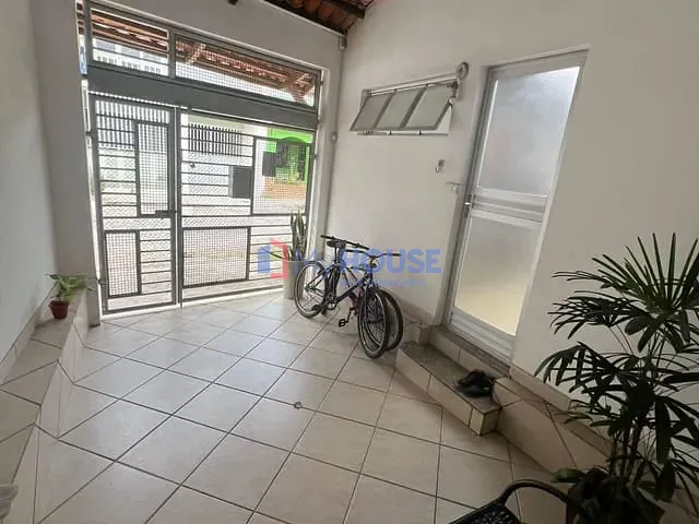 Casa 4 quartos e 3 banheiros, à venda, no bairro Teresópolis em Ilhéus