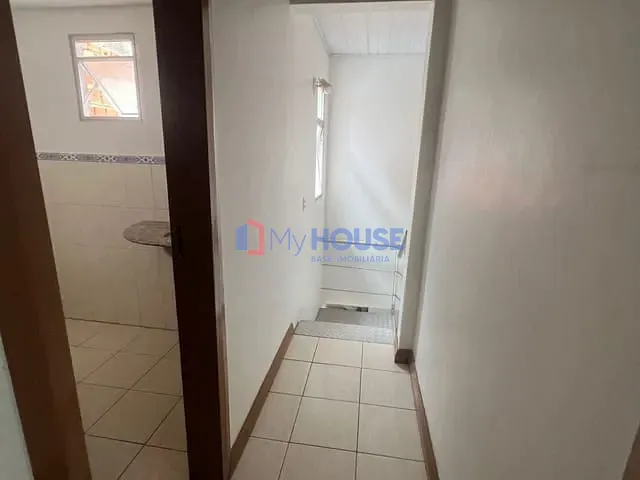 Casa 4 quartos e 3 banheiros, à venda, no bairro Teresópolis em Ilhéus