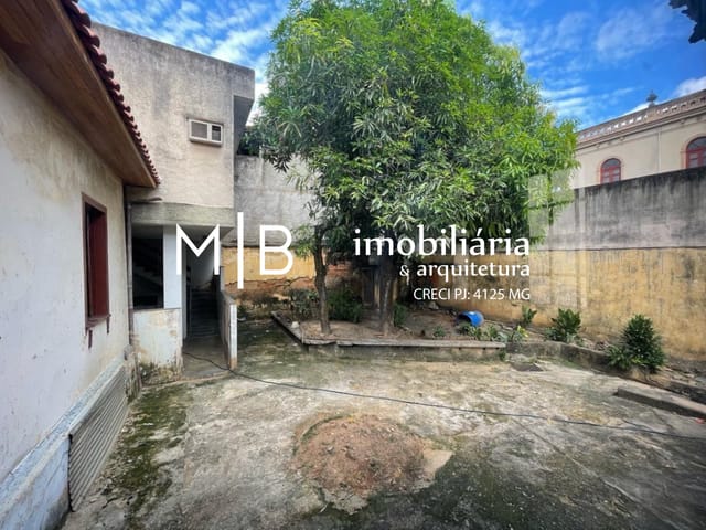 Casa à venda, no bairro CENTRO em CATAGUASES