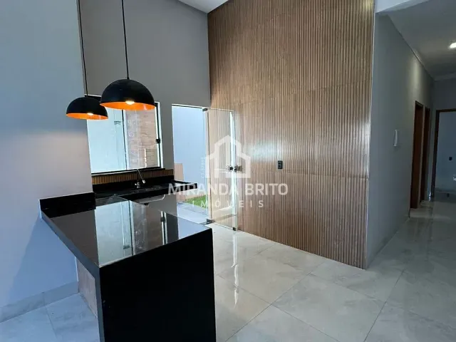 Casa 2 quartos e 2 banheiros, à venda, no bairro Pontal Sul - Acréscimo em Aparecida de Goiânia