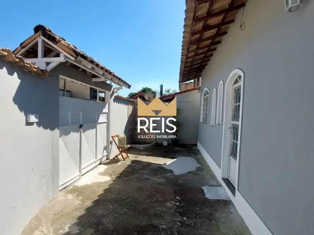 Casa 2 quartos e 1 banheiro, à venda ou para alugar, no bairro Campo Grande em Rio de Janeiro