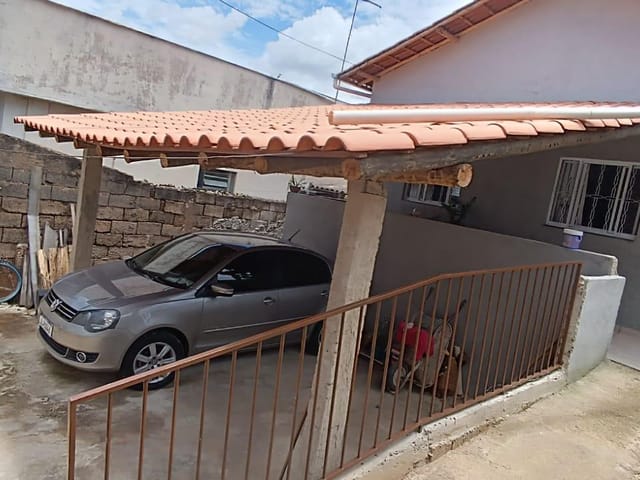 Casa 3 quartos e 1 banheiro, à venda, no bairro Tupi A em Belo Horizonte