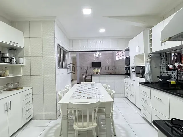 Casa 3 quartos e 4 banheiros, à venda, no bairro Areias em Recife