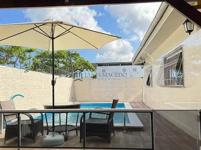 Casa 3 quartos e 4 banheiros, à venda, no bairro Areias em Recife