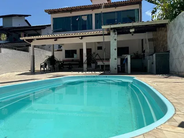 Casa com 360m² 5 quartos e 2 banheiros, à venda, no bairro Olivença em Ilhéus