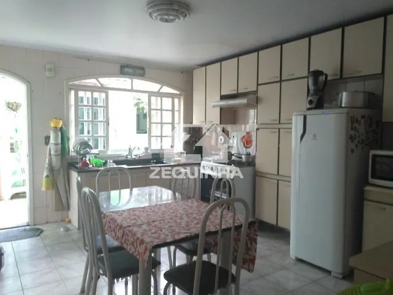 Casa, 3 quartos, 187 m² - Foto 12