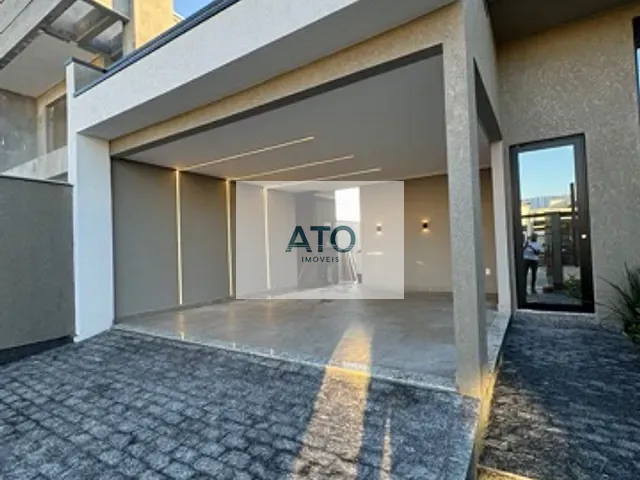 Casa com 180m² 3 quartos e 1 banheiro, à venda, no bairro Joaia Dom Geraldo em Tijucas