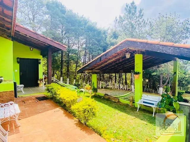 Casa com 1791m² 4 quartos e 3 banheiros, à venda, no bairro Panorama Parque Residencial em Atibaia