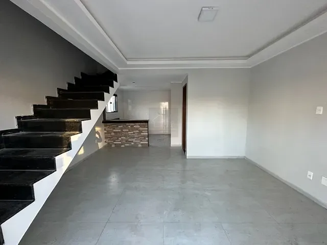 Casa com 125m² 2 quartos e 3 banheiros, à venda, no bairro Jardim Atlântico Leste (Itaipuaçu) em Maricá
