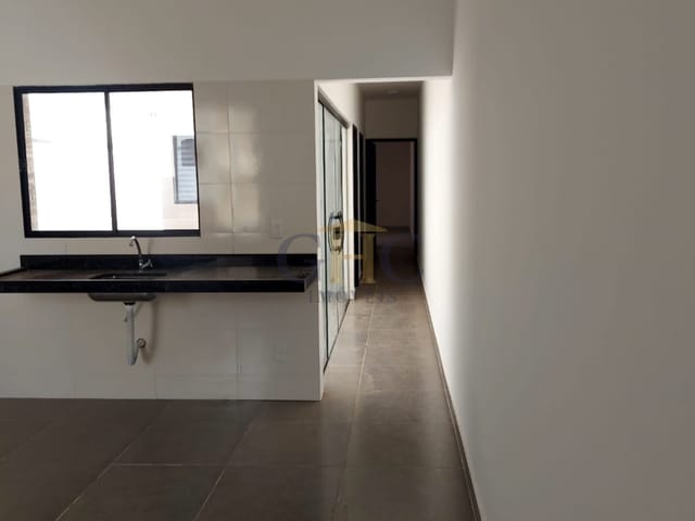 Casa com 125m² 2 quartos e 1 banheiro, à venda, no bairro Jardim São Lucas em Salto de Pirapora