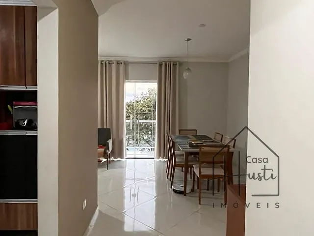 Casa com 250m² 2 quartos e 3 banheiros, à venda, no bairro Chácara Roselândia em Cotia