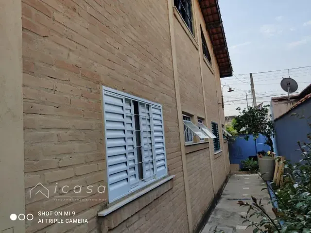 Casa com 350m² 2 quartos e 2 banheiros, à venda, no bairro Vila Menino Jesus em Caçapava