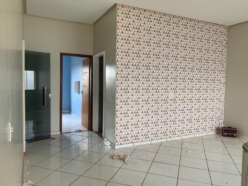 Casa à venda e aluguel com 2 quartos, 200m² - Foto 4