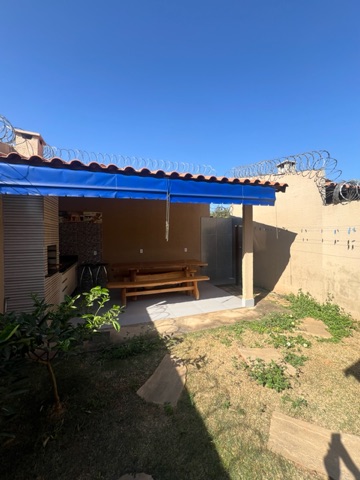 Foto do Casa - Casa à venda, Setor Serra Dourada - 2ª Etapa, Aparecida de Goiânia, com área gourmet e armários por R$ 300.000 | Maxwell Imóveis