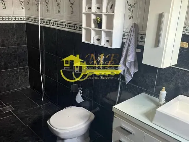 Casa com 300m² 3 quartos e 2 banheiros, à venda, no bairro Vila Aeroporto em Campinas