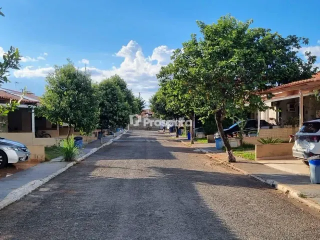 Casa com 114m² 2 quartos e 1 banheiro, à venda, no bairro Residencial Brisas do Cerrado em Goiânia