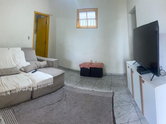 Casa 2 quartos e 1 banheiro, à venda, no bairro Chácara Mariléa em Rio das Ostras