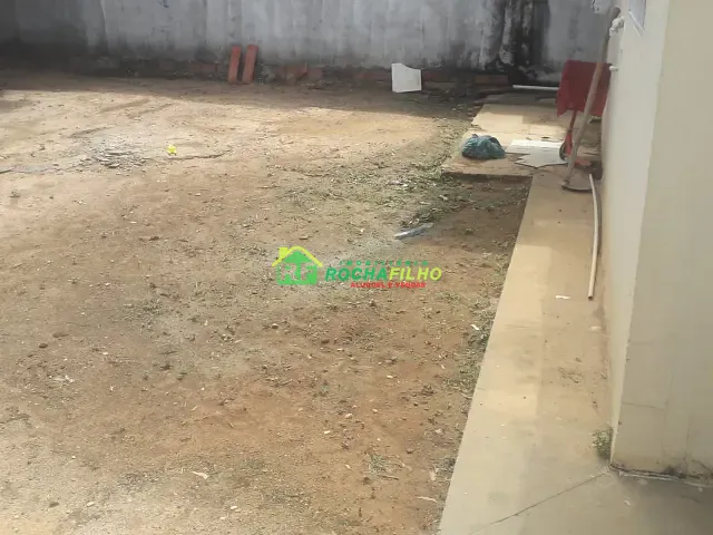 Casa com 302m² 2 quartos e 1 banheiro, à venda ou para alugar, no bairro Angélica em Teresina