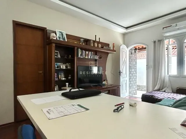 Casa 2 quartos e 1 banheiro, à venda, no bairro Jardim Primavera em Volta Redonda