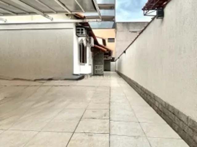Casa 2 quartos e 1 banheiro, à venda, no bairro Jardim Primavera em Volta Redonda