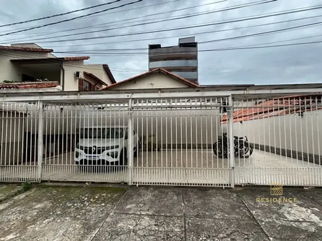 Casa 2 quartos e 1 banheiro, à venda, no bairro Jardim Primavera em Volta Redonda