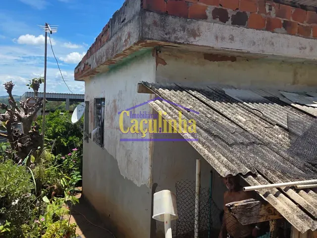 Casa com 157m², à venda, no bairro Química em Barra do Piraí