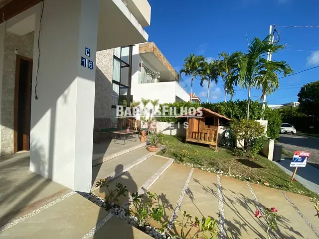 Casa com 200m² 3 quartos e 4 banheiros, à venda, no bairro Aruana em Aracaju