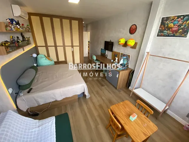 Casa com 200m² 3 quartos e 4 banheiros, à venda, no bairro Aruana em Aracaju