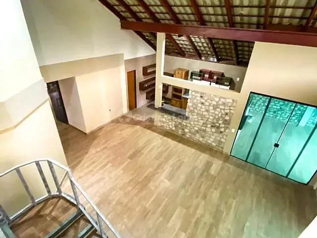 Casa com 750m² 4 quartos e 4 banheiros, à venda, no bairro Novo Uruguai em Teresina