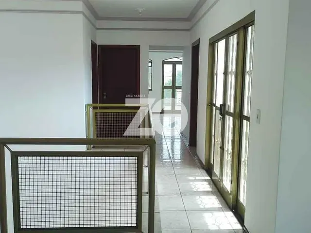 Casa 3 quartos e 4 banheiros, à venda, no bairro Vila Antártica em Bauru