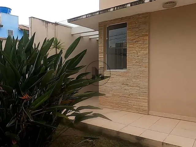 Casa com 300m² 3 quartos e 3 banheiros, à venda, no bairro Jardim Rony em Guaratinguetá