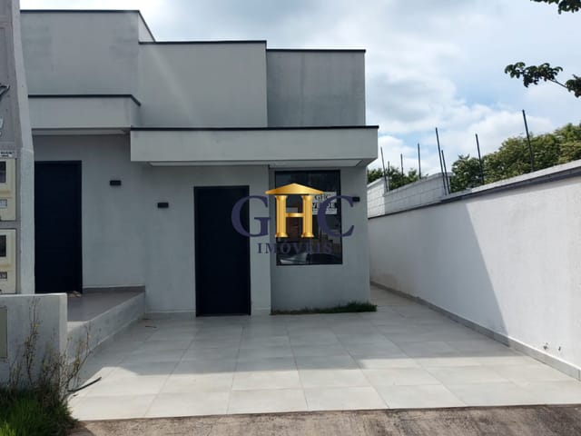 Casa com 125m² 2 quartos e 1 banheiro, à venda, no bairro Jardim São Lucas em Salto de Pirapora