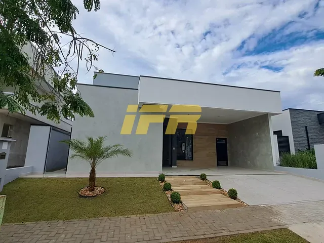 Casa com 300m² 3 quartos e 4 banheiros, à venda, no bairro Condomínio Ouroville em Taubaté
