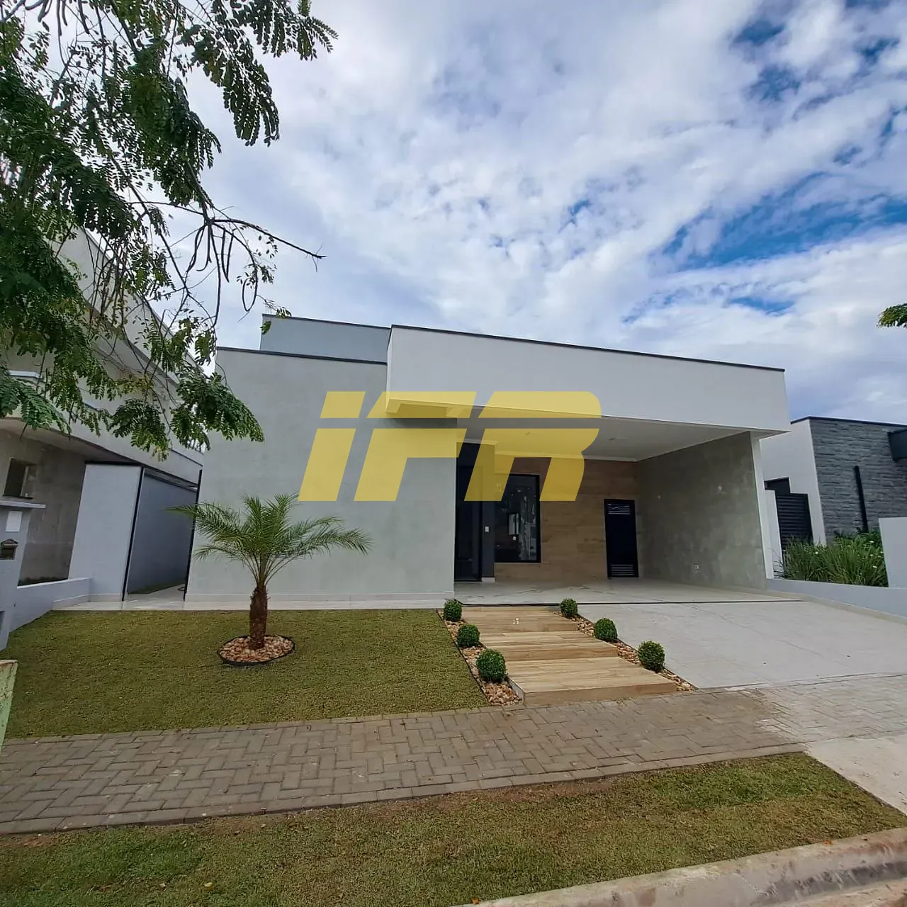 Casa, 3 quartos, 184 m² - Foto 2