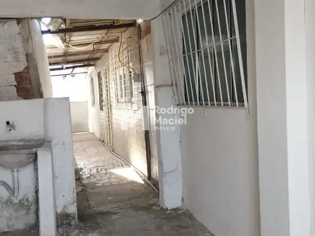 Casa com 160m², à venda, no bairro Pau Amarelo em Paulista